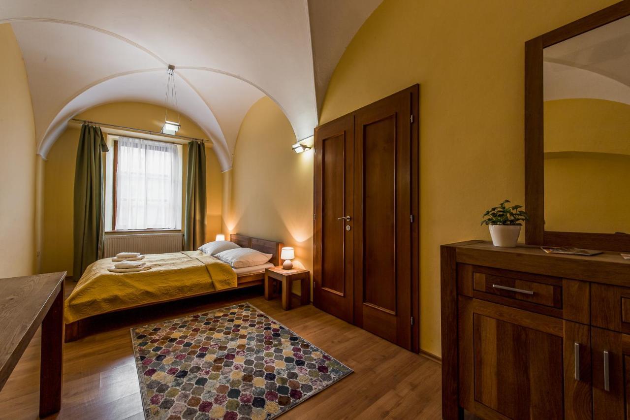 Apartmany Kolegium Prešov Eksteriør bilde
